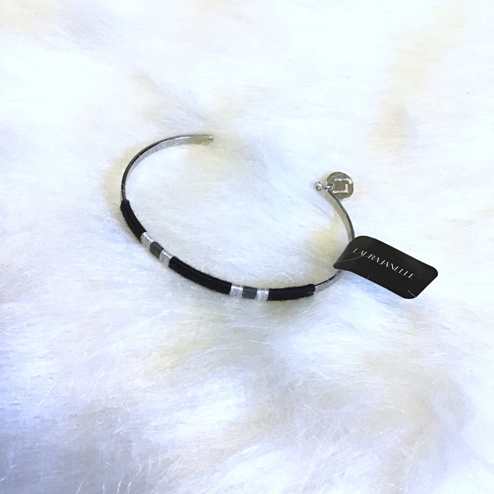 LAURA JANELLE | Silvertone & Blue Threaded Cuff